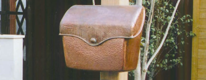 郵便ポスト(銅製)