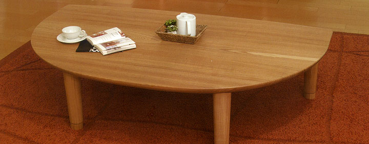 リビングテーブル