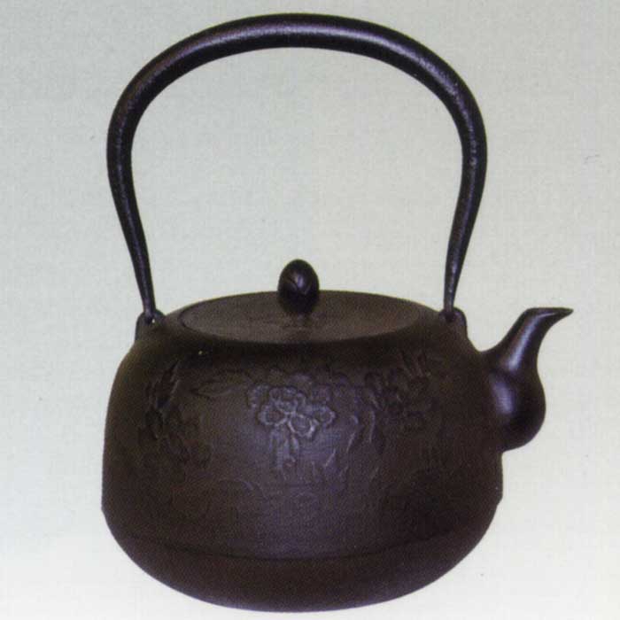 南部鉄瓶　ぼたん