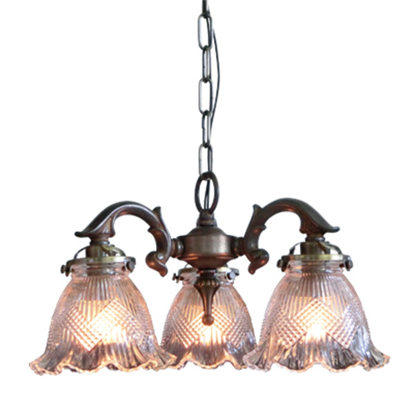 ちょっとリッチな感じのアンティーク色フレームの3灯シャンデリア照明 【送料無料】