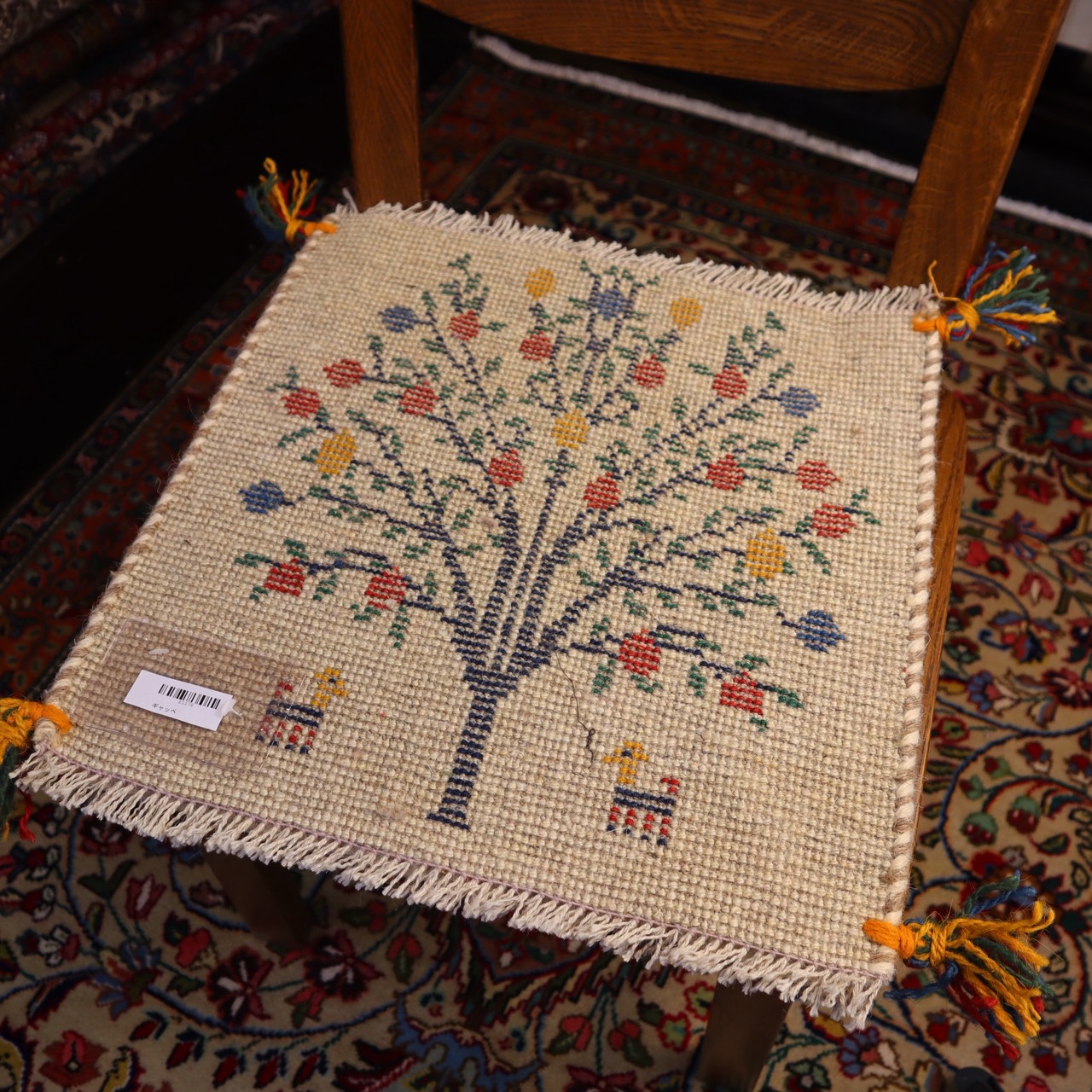 ペルシャ絨毯ギャッベ　AB-T11115　座布団サイズ