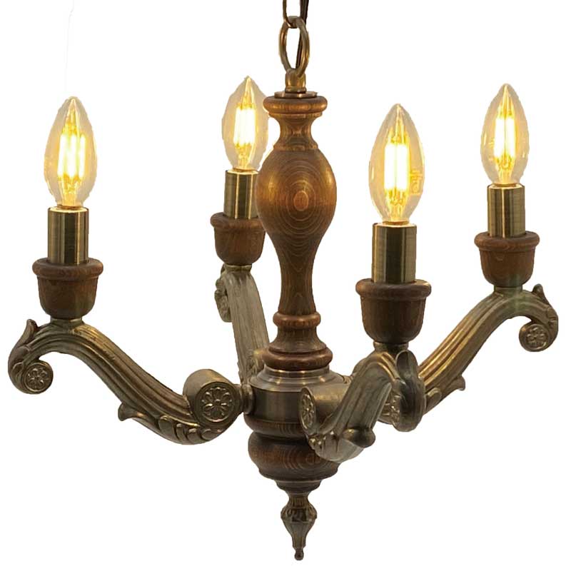 クラシカルなデザインの4灯シャンデリア照明　【送料無料】