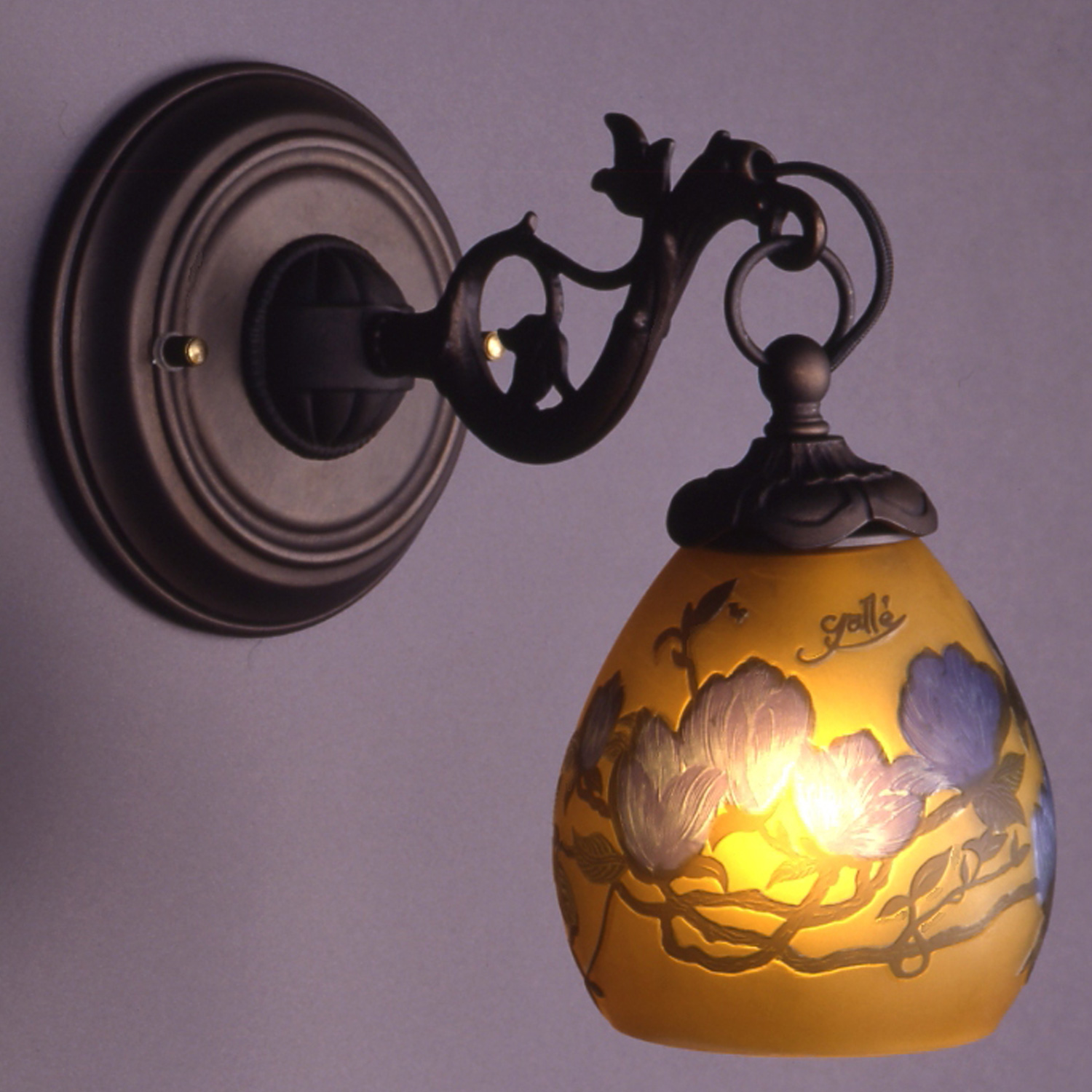 壁付け1灯ブラケット照明　(木蓮)　ガレコレクション　輸入照明　送料無料