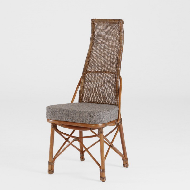 ラタン製のハイバックダイニングチェア・シルフ