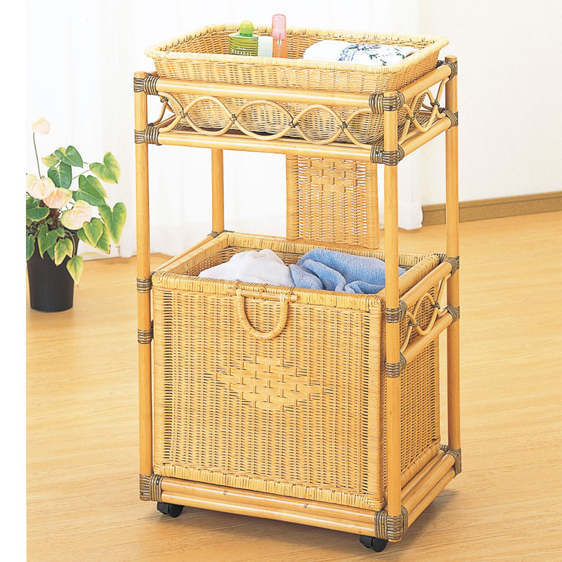ワゴンスタイルの籐ランドリーボックス　ラタン・籐家具