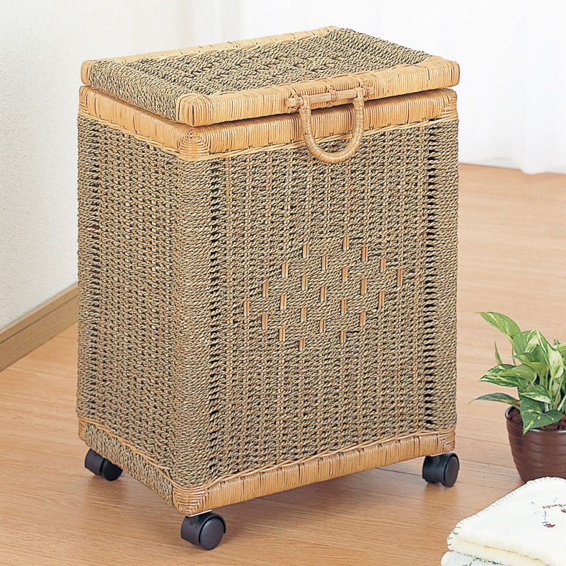 籐とシーグラス(水草)仕様のおしゃれなランドリーボックス(キャスター付き)　ラタン・籐家具
