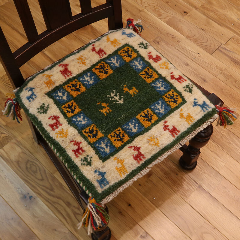 ペルシャ絨毯ギャッベ　座布団サイズ　M-16003165