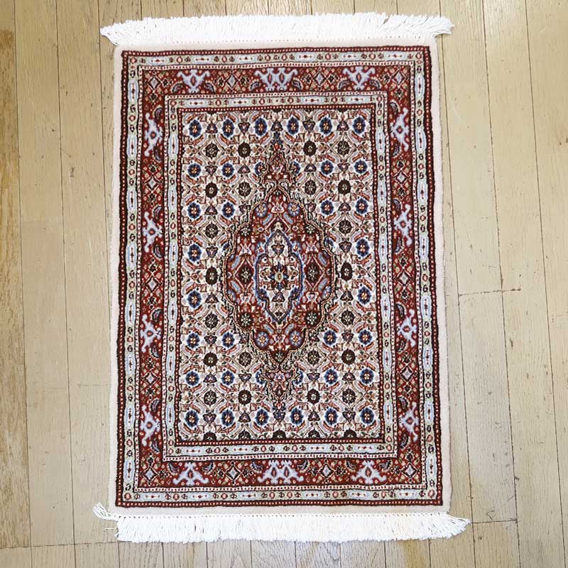 ペルシャ絨毯　ムード産　約88×58cm　手織り絨毯