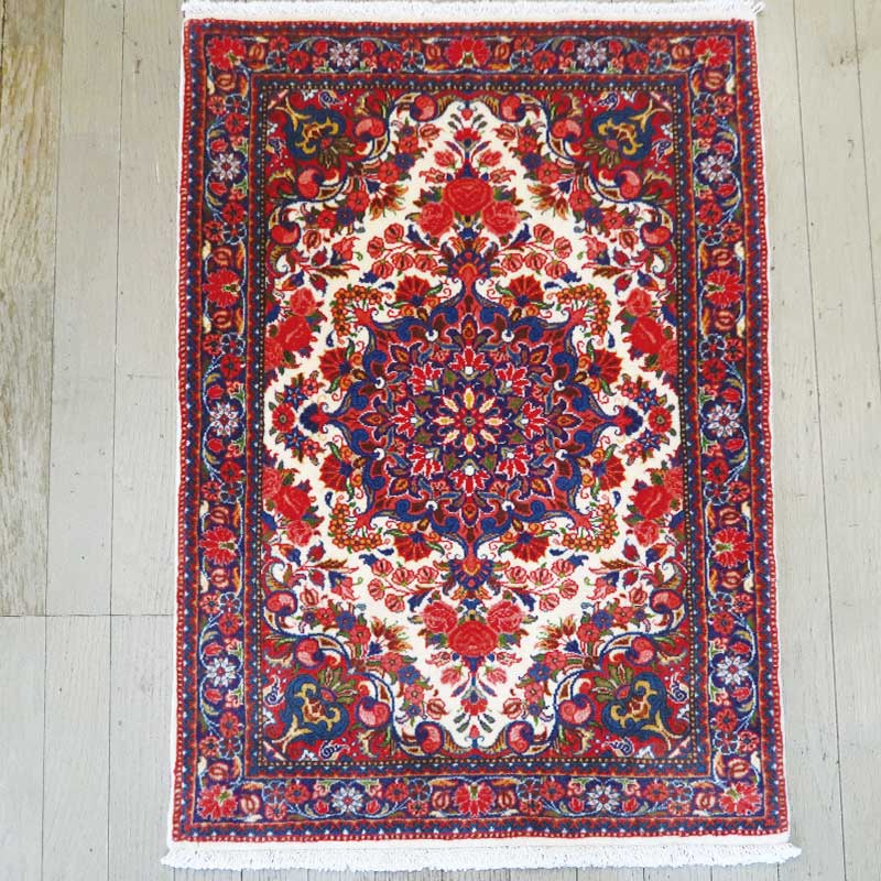 ペルシャ絨毯　ジョーザン産　約102×70cm　SALE