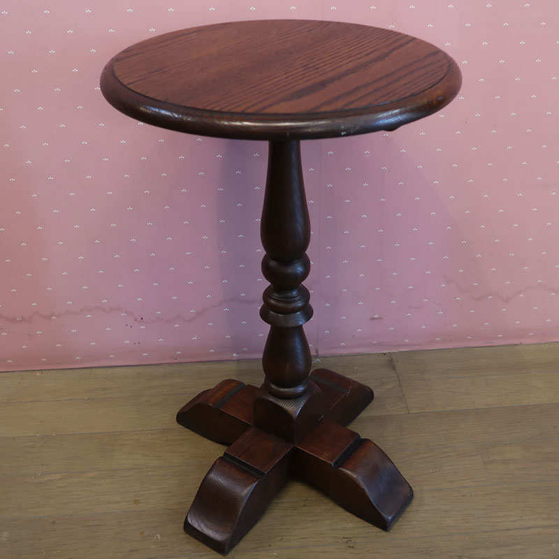 英国から届いたアンティークのおしゃれなオーク材のワインテーブル