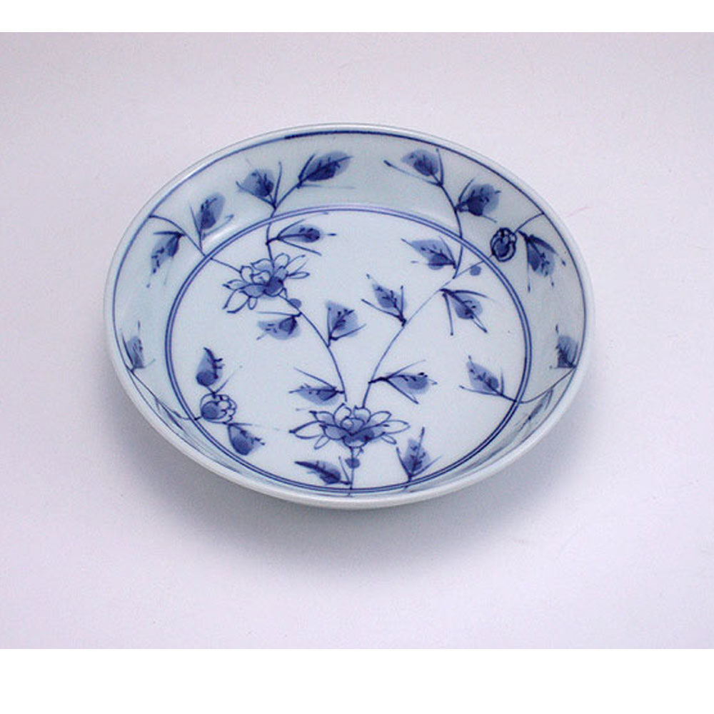 花唐草渕上り5寸皿　青花　有田焼