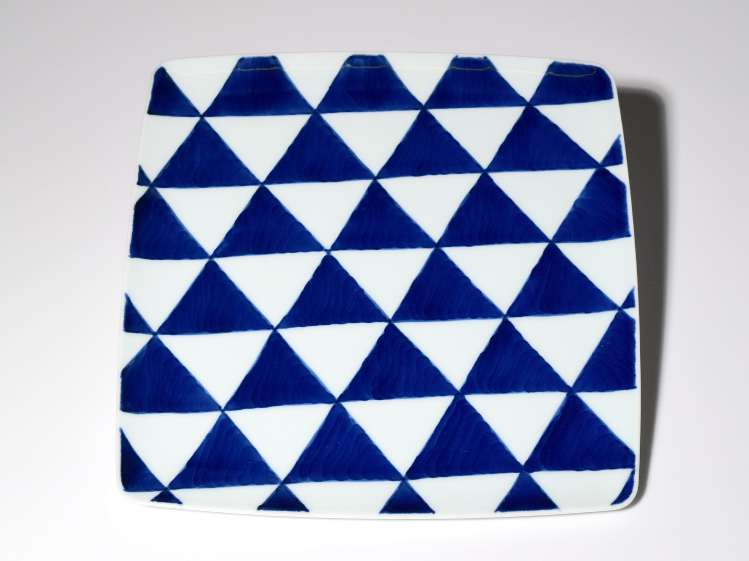 モーニングプレート M UROCO　青花　有田焼