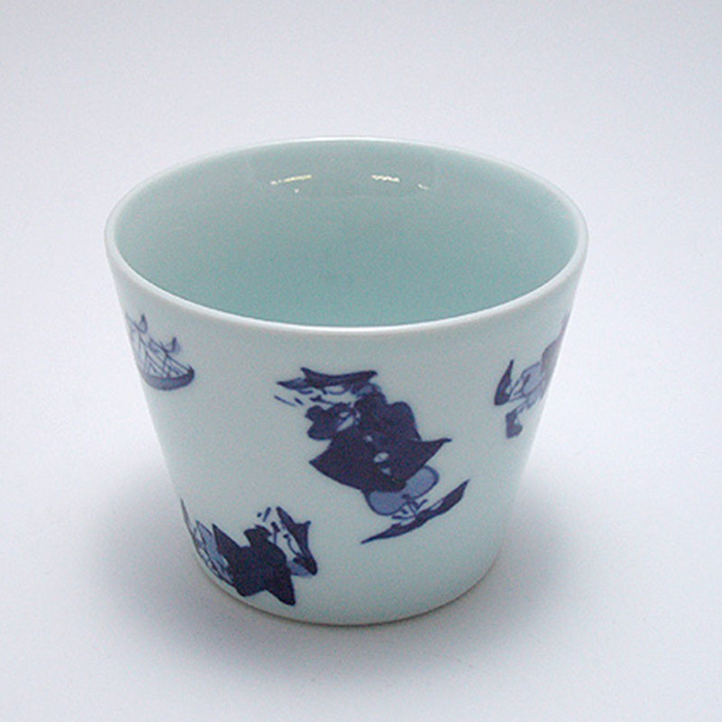 蘭と異人づくしそば猪口(大)　青花　有田焼