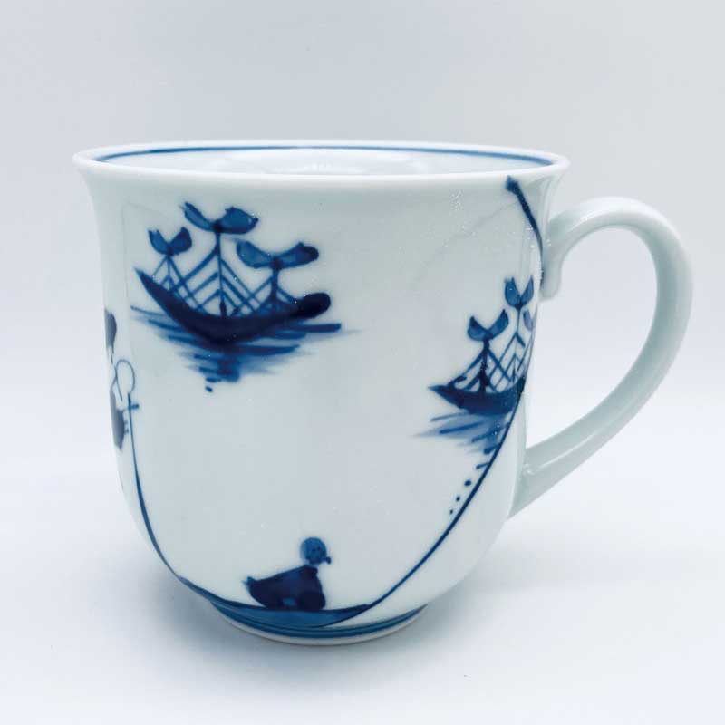 クラシックシリーズ ステッキ異人反マグカップ　青花　有田焼