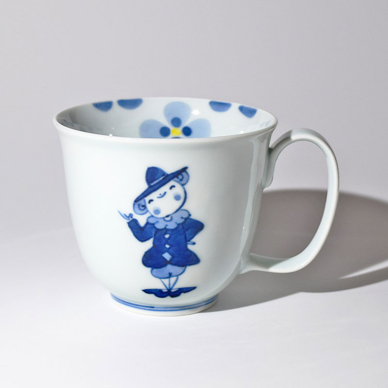 クローバーと紅毛人 フリーマグカップ(大 　青花　有田焼