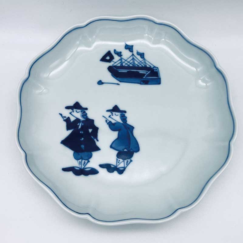 クラシックシリーズ 二人異人八方割5寸皿　青花　有田焼