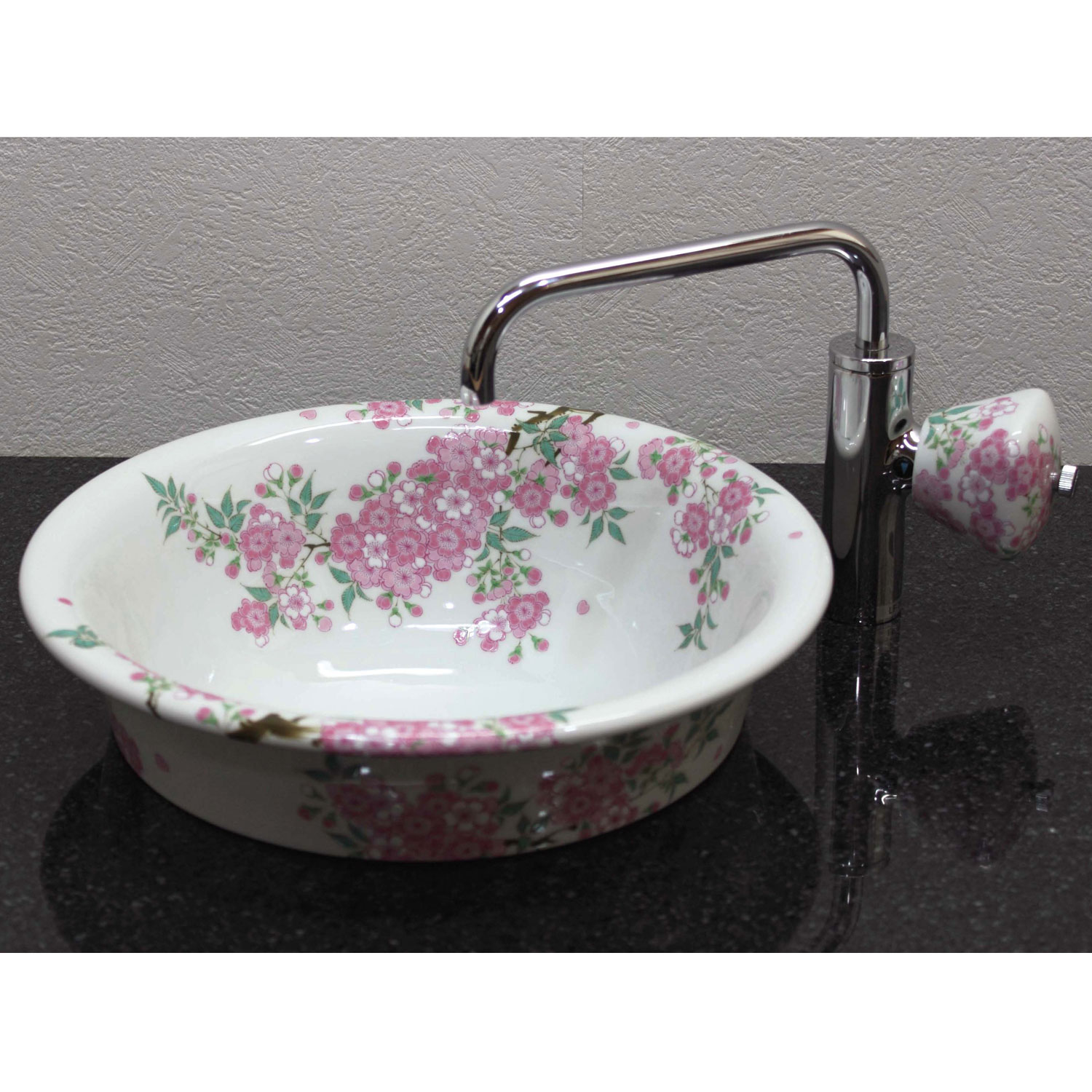 有田焼の手洗い器　300染錦桜絵型