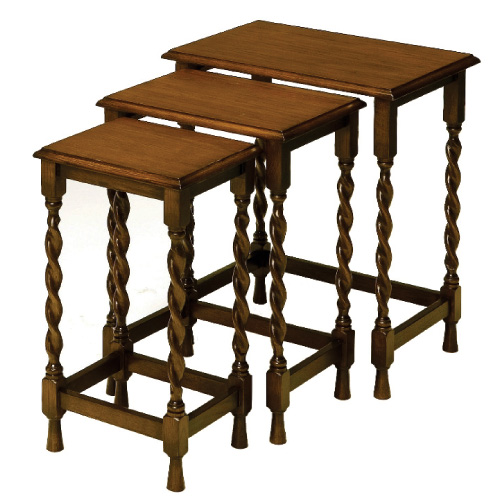 アンティーク調ツイスト脚ネストテーブル　輸入家具　【送料無料】