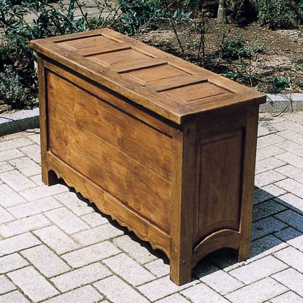 素朴なアジアンテイストの収納ボックス0317