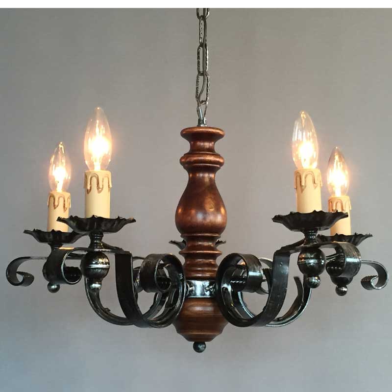 アイアンと天然木のコンビネーション5灯シャンデリア照明　イタリア製
