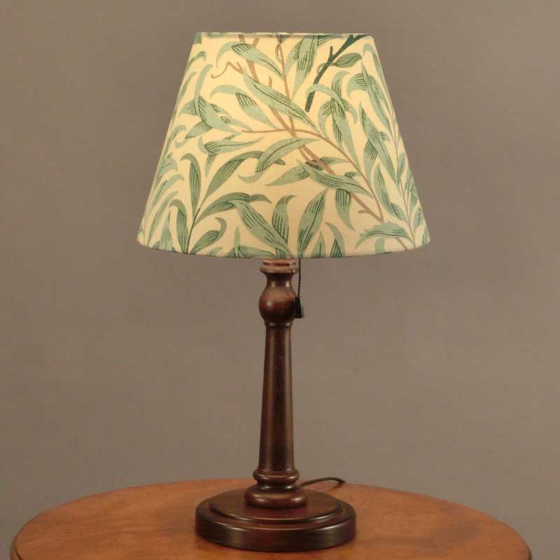 ウィリアムモリスのWillow bough(ウイロボウ)デザイン生地を使用したテーブルランプ