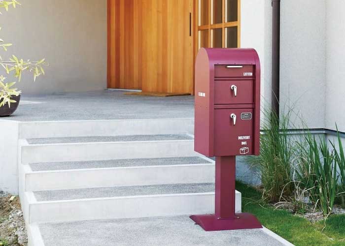 宅配ボックスのある家