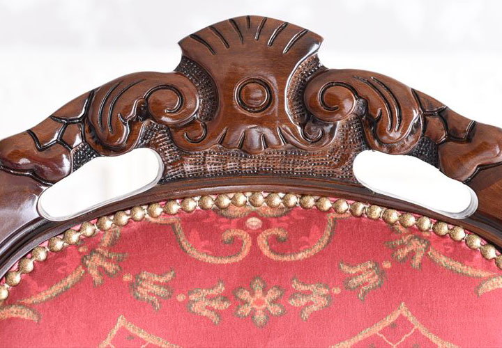 ルネッサンスイタリアの高級ファブリックダイニングチェアの透かし彫り写真