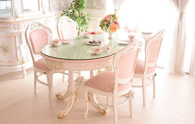 ロココ調ダイニングテーブル160オーバルの写真