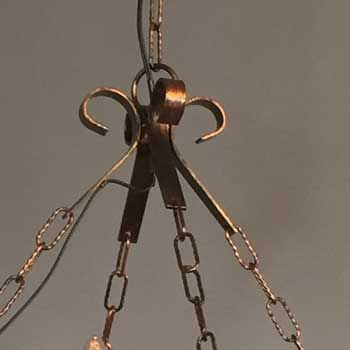 ねじり型吊りチェーン