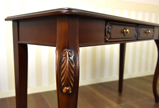 マホガニーパソコンデスクの写真