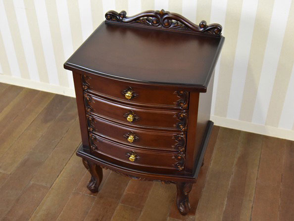 4段チェストの写真