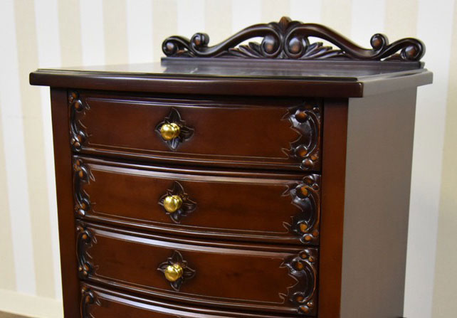 4段チェストの写真