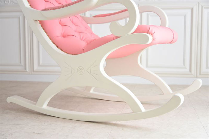 ロッキングチェアの写真