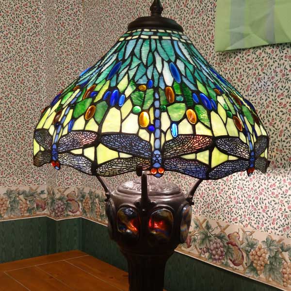 ステンドグラスランプ