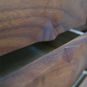 引き出し取っ手アップ