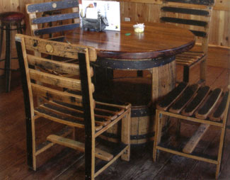 バレルチェアとセットしたイメージ