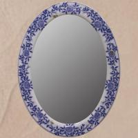 有田焼のミラー(カガミ)　染付薔薇唐草絵鏡