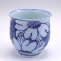 花濃反小湯呑 　青花　有田焼