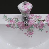 有田焼の水洗ハンドル　桜絵
