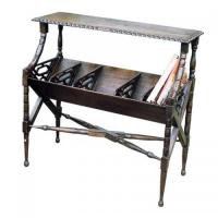 素朴なアジアンテイストのマガジンラック