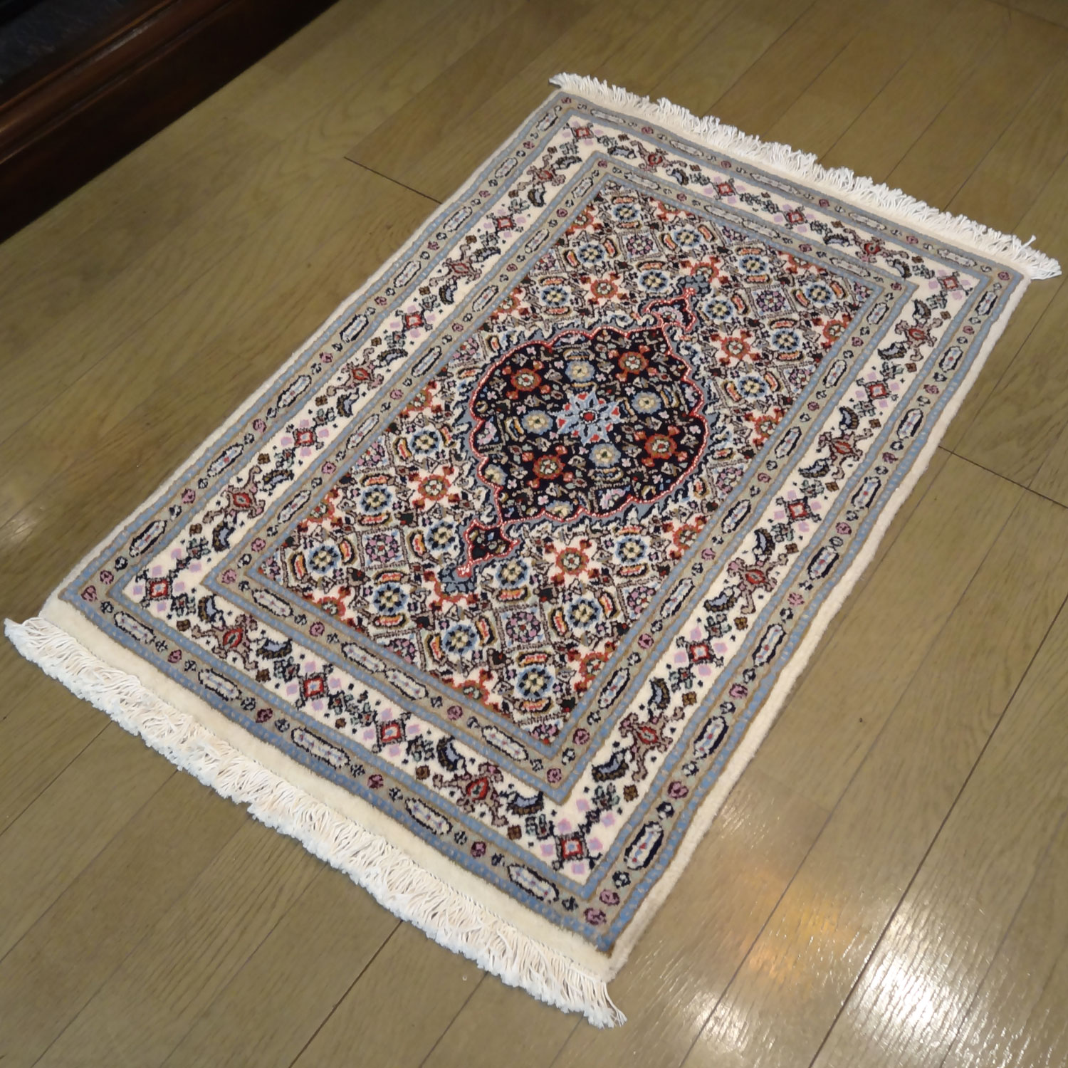 ペルシャ絨毯 ムード産 約89×60cm|いい家具ネット
